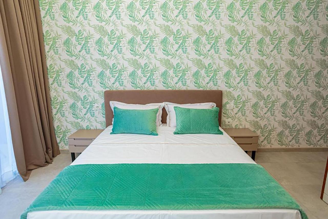 Toto Hotel & Apartments Radhimë Εξωτερικό φωτογραφία