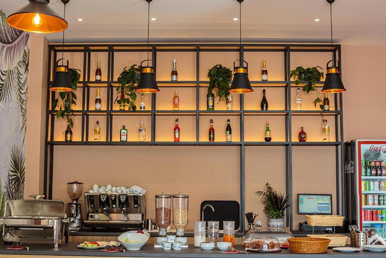 Toto Hotel & Apartments Radhimë Εξωτερικό φωτογραφία