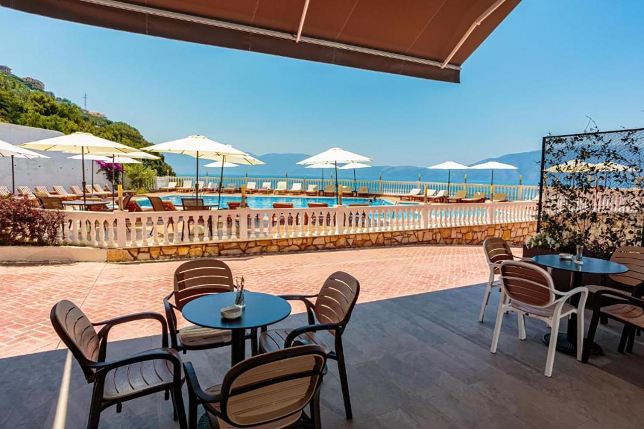 Toto Hotel & Apartments Radhimë Εξωτερικό φωτογραφία