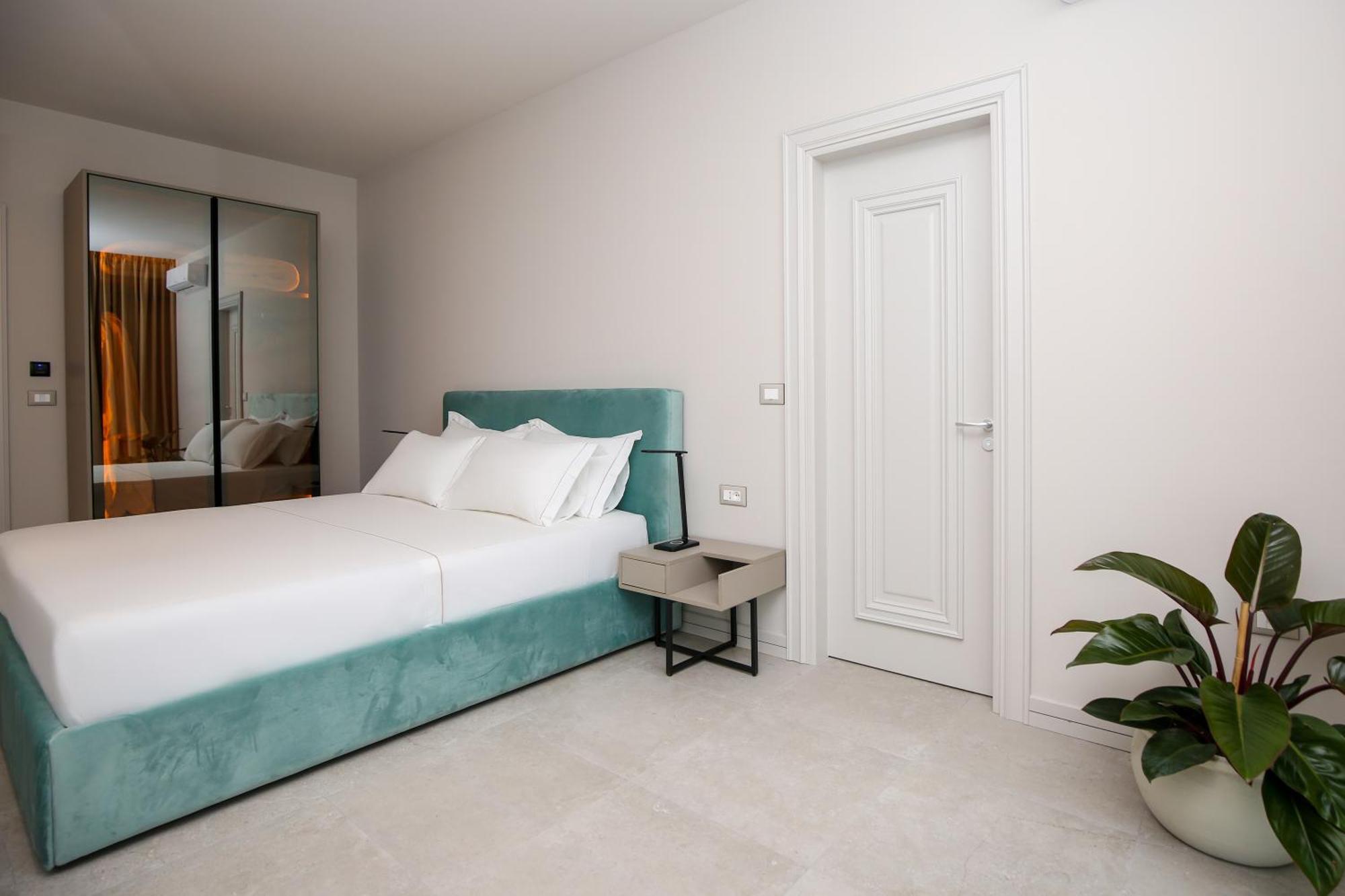 Toto Hotel & Apartments Radhimë Εξωτερικό φωτογραφία